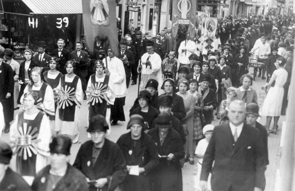 Processie Kevelaer (foto Regionaal Historisch Centrum Eindhoven